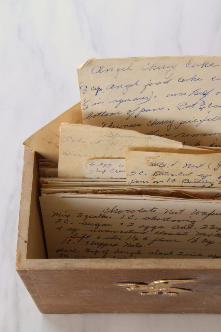 old vintage postcards to sell with Grandview Auctions LLC