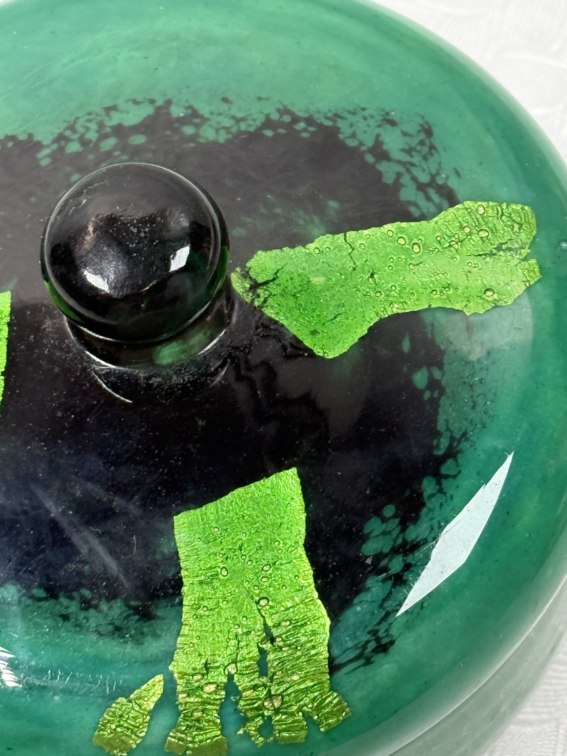 Daum Nancy French art glass covered box, Gold